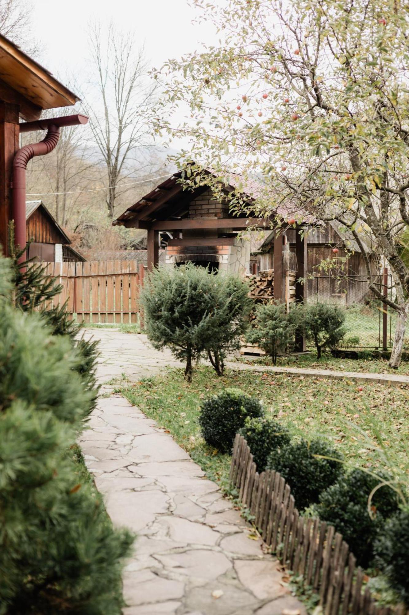 Гірські Будиночки Villa Zhdeniievo Exterior photo